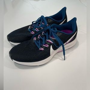 Nike Womens Air Zoom Pegasus 36 Running Sneaker Size 7.5 Purple Blue Black